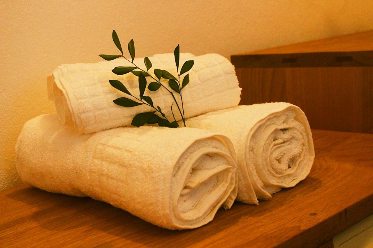 Green 53 Boutique Hotel อิเลอุส ภายนอก รูปภาพ